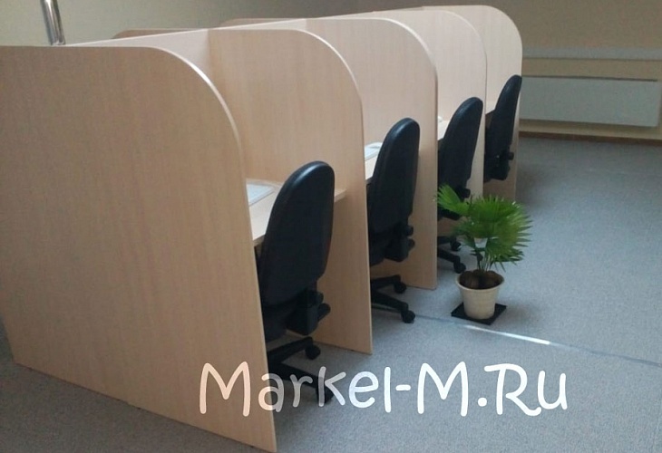 Рабочие столы для персонала по нестандартным размерам